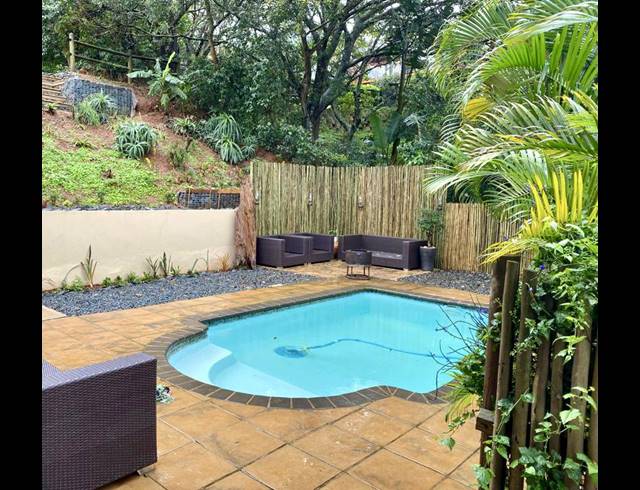 3 BEDROOM DUPLEX FOR SALE IN SEAWARD ESTATES